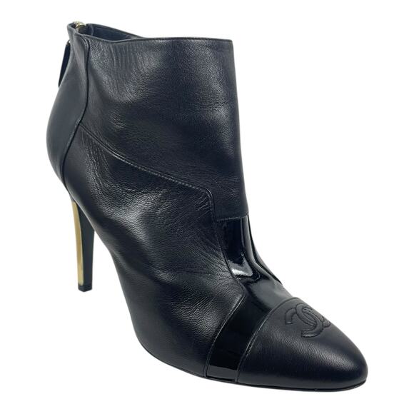 Chanel CC Logo Cap Toe Lamb Leather Heel Ankle Boots Black Size 38 - Picture 1 of 14
